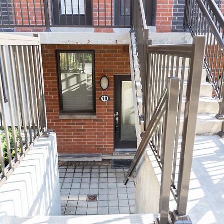 Beautiful Townhouse Near Yorkdale Mall, Wilson Subway Apartment Toronto Exterior photo